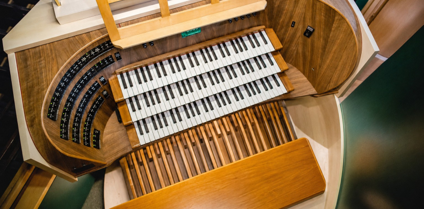 Podest organów w MCK SOKÓŁ